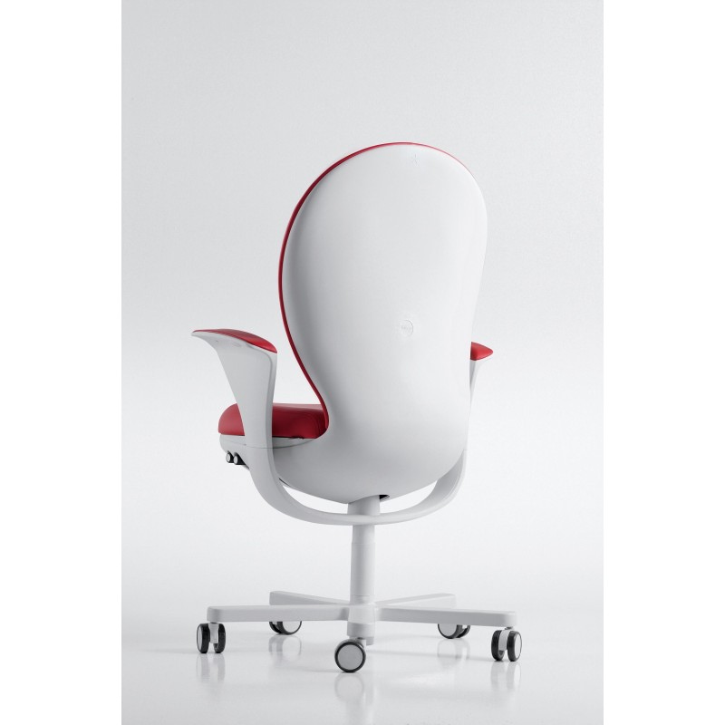 Lux Italy Bea Wall Executive Chair